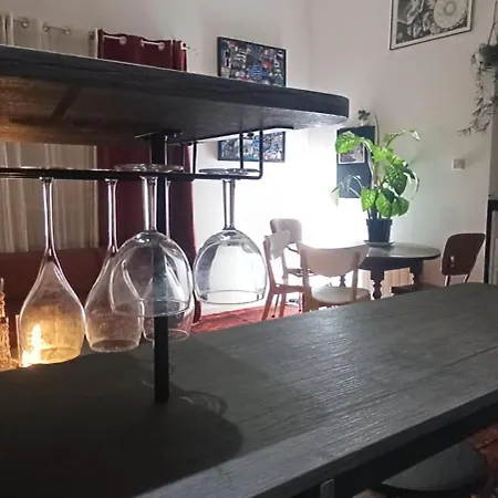 Chez Georges B Apartment *